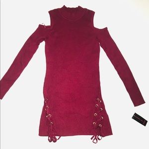 MATERIAL GIRL -Cut Shoulder Sweather